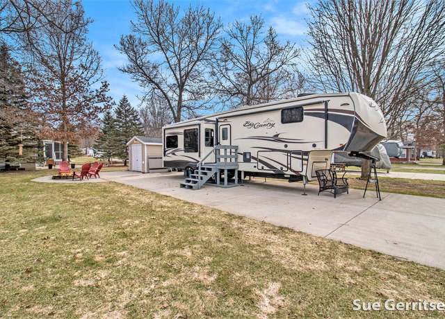 Property at 9631 S Orca Cir #67, Baldwin, MI 49304