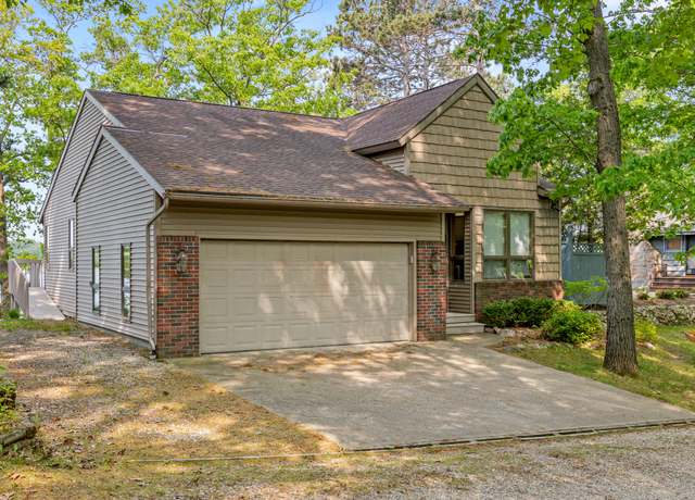 Property at 10481 Midshore Dr, Mecosta, MI 49332, 3 beds, 3 baths