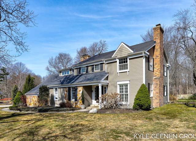 Property at 1385 Heather Dr, Holland, MI 49423, 4 beds, 2.5 baths