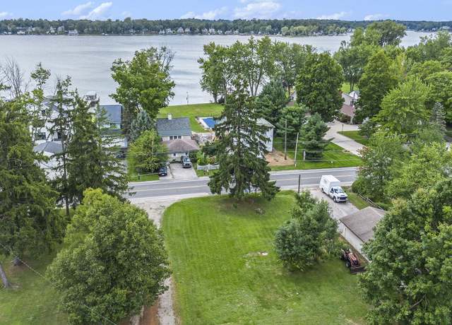 Property at 5586 Paw Paw Lake Rd, Coloma, MI 49038