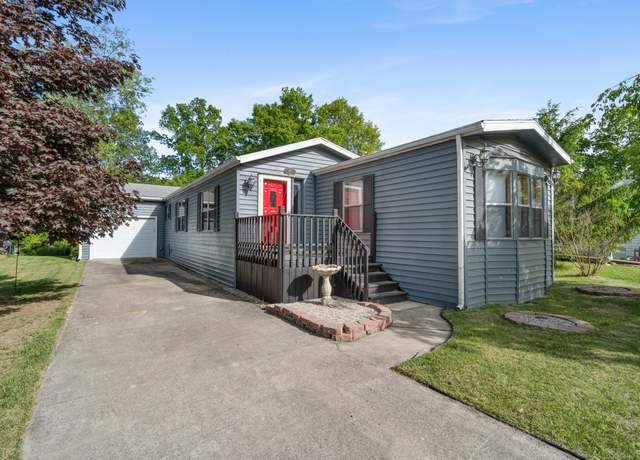 Property at 11251 Sheffield Dr, Somerset Center, MI 49282, 2 beds, 2 baths
