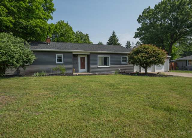 Property at 721 Karendale Ave, Portage, MI 49002, 3 beds, 2 baths