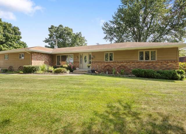 Property at 55019 North Fisher Lake Rd, Three Rivers, MI 49093, 3 beds, 2.5 baths