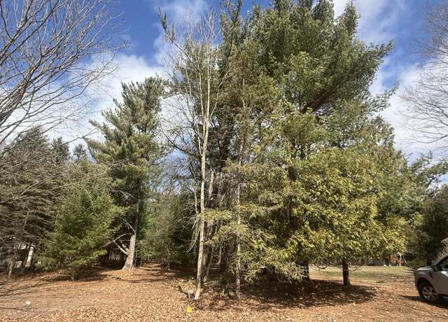 Property at 1112 2nd St, Pentwater, MI 49449