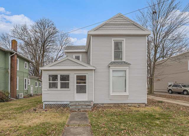 Property at 310 N Nottawa St, Sturgis, MI 49091, 3 beds, 3 baths