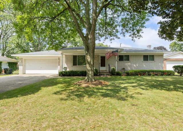 Property at 44701 Brockton Ave, Sterling Heights, MI 48314, 3 beds, 1.5 baths