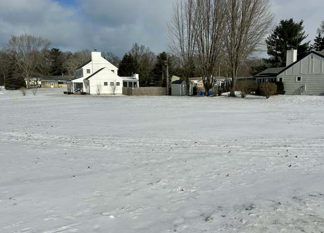 Property at 10597 Marquette Dr, Union Pier, MI 49129