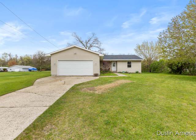 Property at 202 Bricker St, Belding, MI 48809, 3 beds, 2 baths