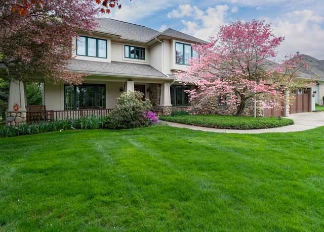 Property at 7346 Dunross Dr, Portage, MI 49024, 5 beds, 3.5 baths