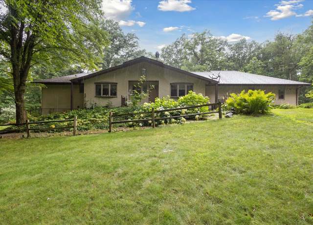 Property at 10660 D Dr S, Ceresco, MI 49033, 3 beds, 3 baths