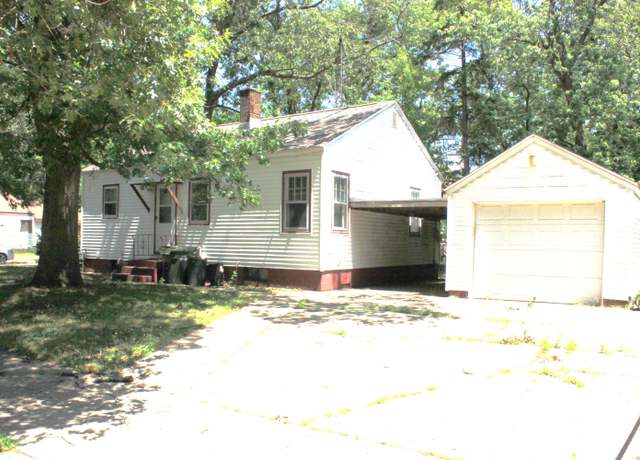 Property at 613 E Holbrook Ave, Muskegon, MI 49442, 2 beds, 1 bath