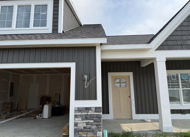 Property at 1481 Eagle Shore Ct Unit 39, Hudsonville, MI 49426, 3 beds, 2 baths