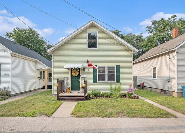 Property at 1122 21st St, Manistee, MI 49660, 4 beds, 1 bath
