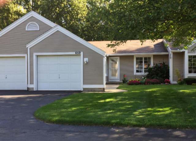 Property at 659 Appletree Dr, Holland, MI 49423, 3 beds, 2 baths