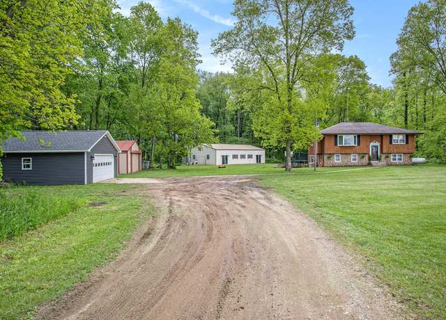 Property at 7920 8 1/2 Mile Rd, Ceresco, MI 49033, 4 beds, 2 baths