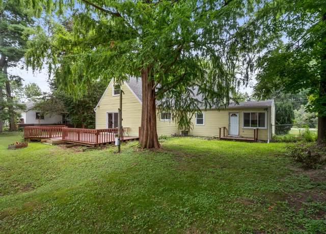 Property at 4282 Woodworth Ave, Holt, MI 48842, 5 beds, 2 baths