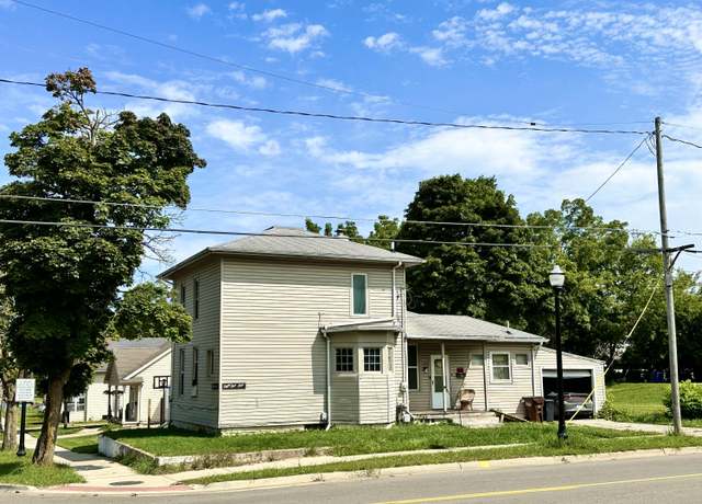 Property at 819 S Jackson St, Jackson, MI 49203, 2 beds, 1 bath