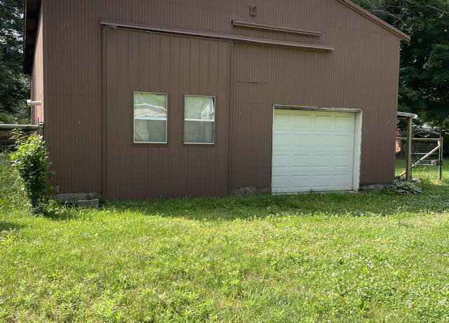Property at 25035 Maple St, Edwardsburg, MI 49112