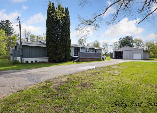 Property at 6270 12 Mile Rd NE, Rockford, MI 49341, 2 beds, 2 baths