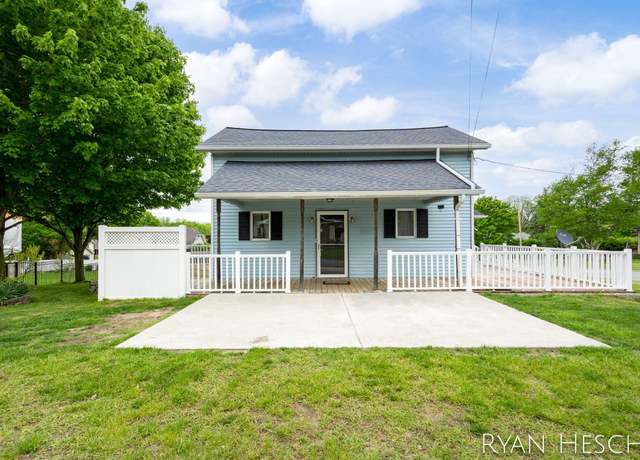 Property at 291 Church St, Saranac, MI 48881, 3 beds, 1 bath