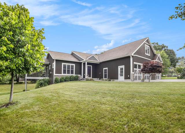 Property at 1398 N Lakeshore Dr, Ludington, MI 49431, 5 beds, 4 baths