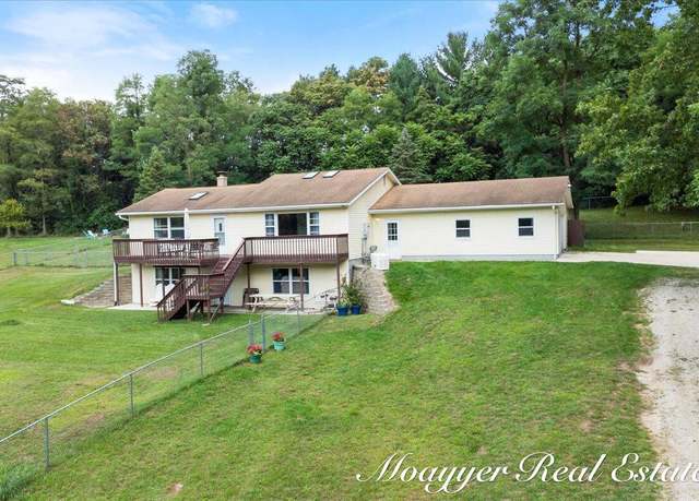Property at 41240 County Rd 652, Mattawan, MI 49071, 4 beds, 2 baths