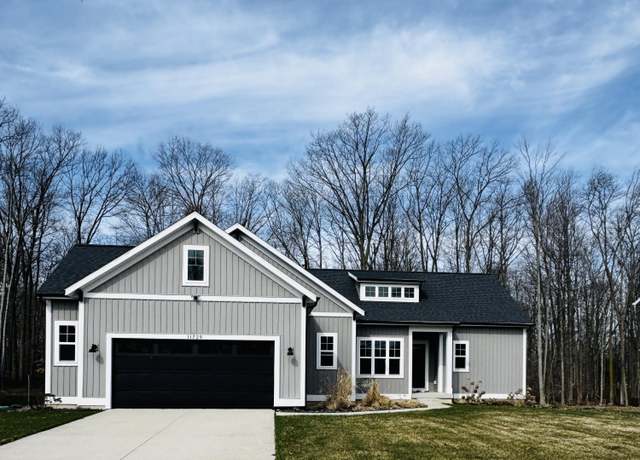 Property at 11729 Sessions Dr, Grand Rapids, MI 49534, 5 beds, 3 baths