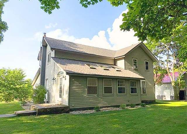 Property at 10850 W J Ave, Kalamazoo, MI 49009, 3 beds, 2 baths