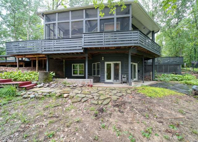 Property at 11401 Waterman Rd, Brooklyn, MI 49230, 3 beds, 2.5 baths