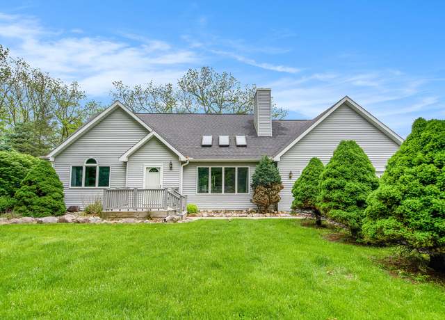 Property at 7512 Trophy Ct, Grass Lake, MI 49240, 3 beds, 2.5 baths