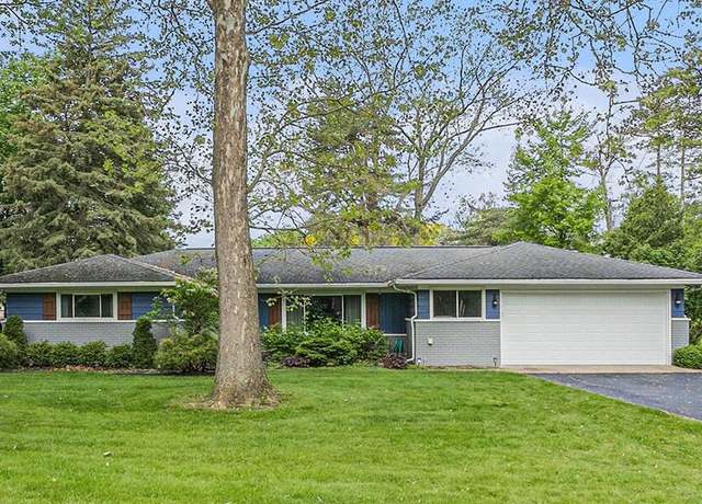 Property at 1269 Potomac Dr, Rochester Hills, MI 48306, 3 beds, 1.5 baths