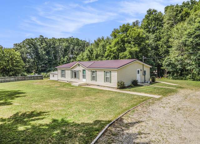Property at 627 N Cooper St, Newaygo, MI 49337, 4 beds, 2 baths