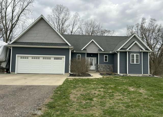 Property at 5102 Huggins Rd, Michigan Center, MI 49254, 4 beds, 3.5 baths