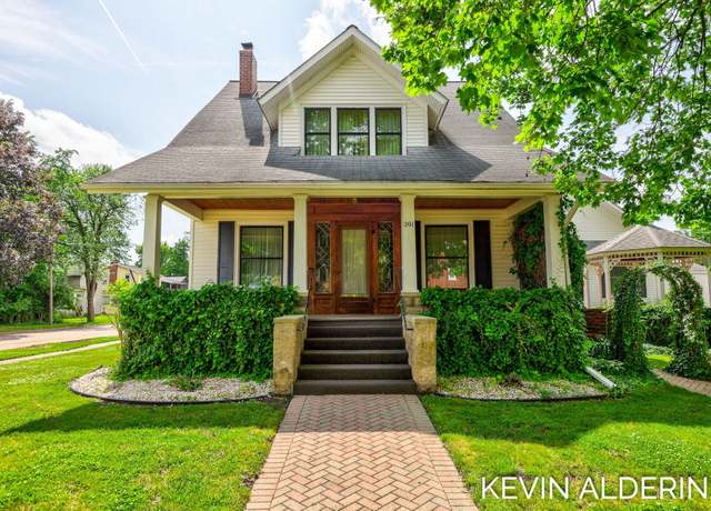 Property at 201 N Woodworth St, Corunna, MI 48817, 4 beds, 1.5 baths