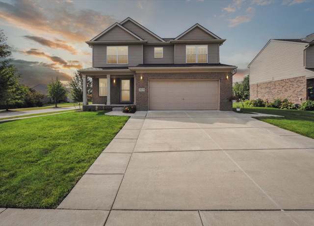 Property at 39279 Huron Pkwy, Westland, MI 48185, 4 beds, 2.5 baths