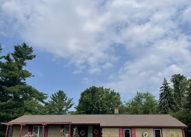 Property at 3706 Northview Dr, Kalamazoo, MI 49004, 5 beds, 3 baths