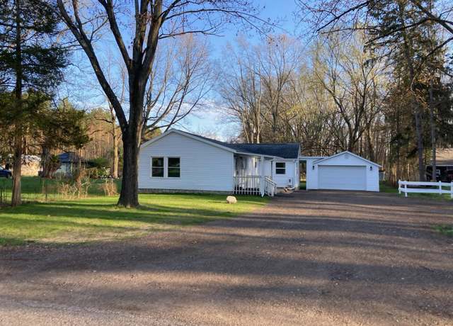 Property at 33291 56th Ave, Paw Paw, MI 49079, 3 beds, 1 bath