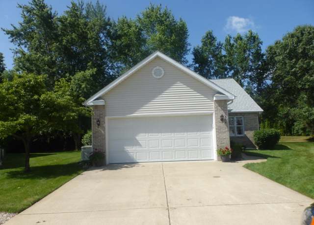 Property at 1314 Honeysuckle Ln, Niles, MI 49120, 2 beds, 2 baths