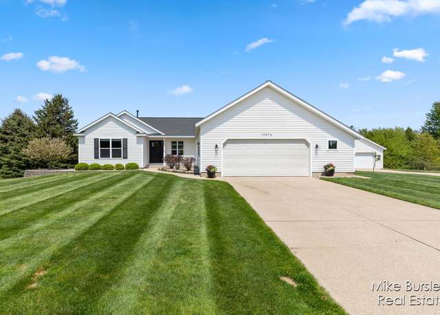 Property at 10576 Lauren Dr, Allendale, MI 49401, 4 beds, 2.5 baths