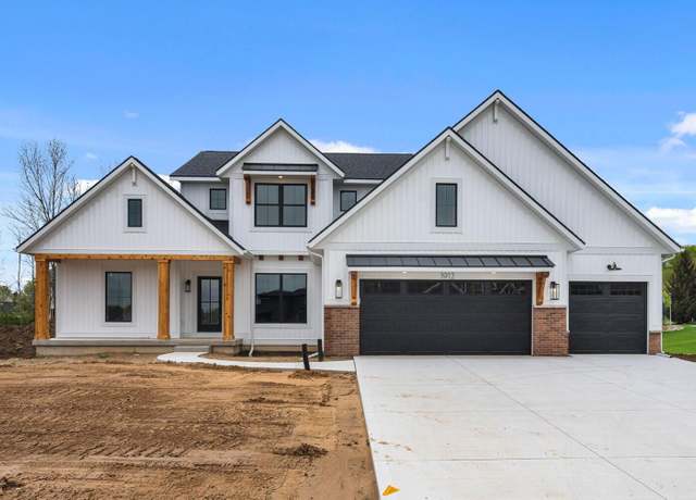 Property at 1912 Creekside Dr SW, Byron Center, MI 49315, 4 beds, 2.5 baths