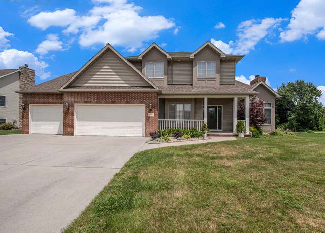 Property at 3803 Derry Dr, St. Joseph, MI 49085, 4 beds, 2.5 baths