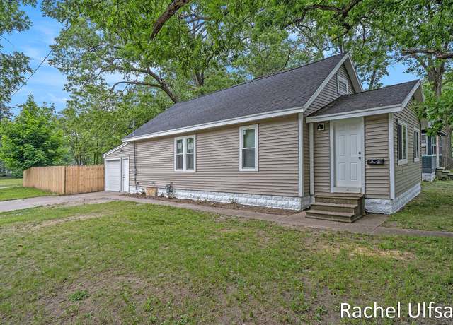 Property at 1676 Dyson St, Muskegon, MI 49442, 2 beds, 1 bath