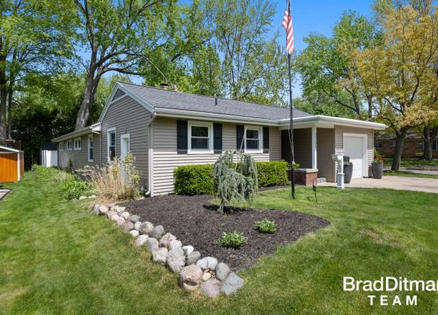 Property at 2151 Anderson Dr SE, Grand Rapids, MI 49506, 4 beds, 2.5 baths