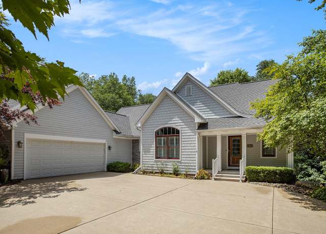 Property at 4785 Cottagewood Dr, Kalamazoo, MI 49048, 3 beds, 3 baths