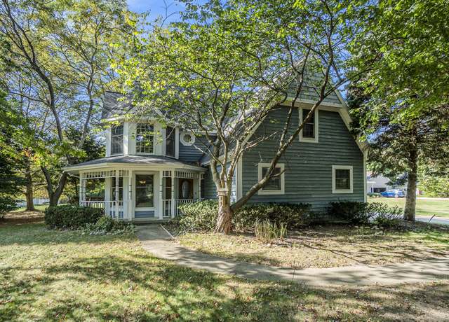 Property at 507 Lena Dr, South Haven, MI 49090, 3 beds, 2.5 baths