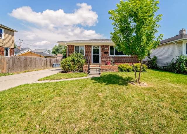 Property at 320 Highland St, Wyandotte, MI 48192, 3 beds, 1 bath