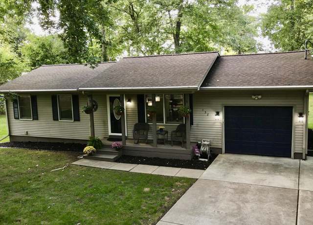 Property at 132 Clyde James Rd, Pleasant Lake, MI 49272, 3 beds, 1 bath