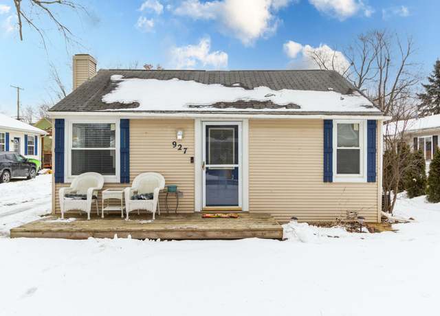 Property at 927 Gill St, Oxford, MI 48371, 2 beds, 1 bath