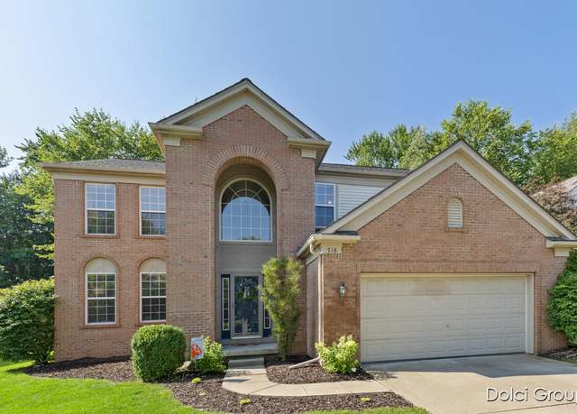 Property at 516 Rock Hollow Dr, Rockford, MI 49341, 4 beds, 2.5 baths