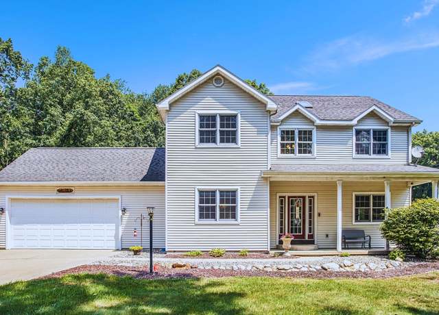 Property at 8309 Robins Ln, Battle Creek, MI 49014, 5 beds, 3.5 baths